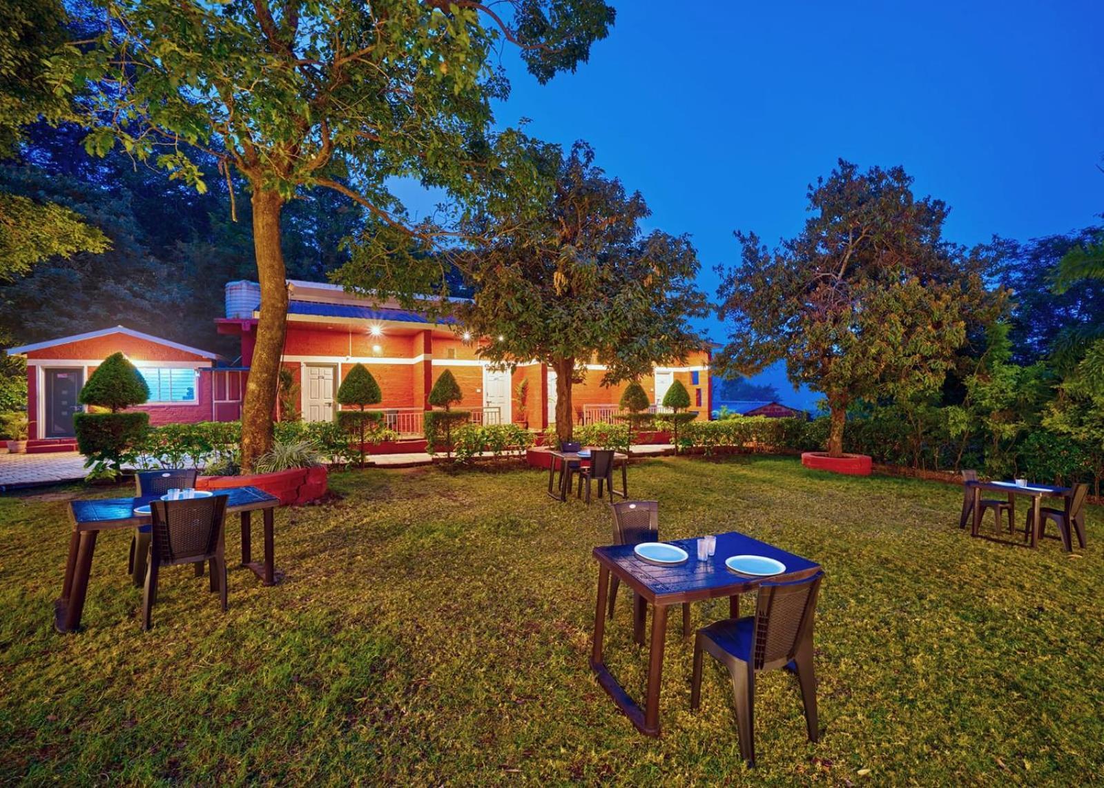 Serenity Resort Panhala Luaran gambar