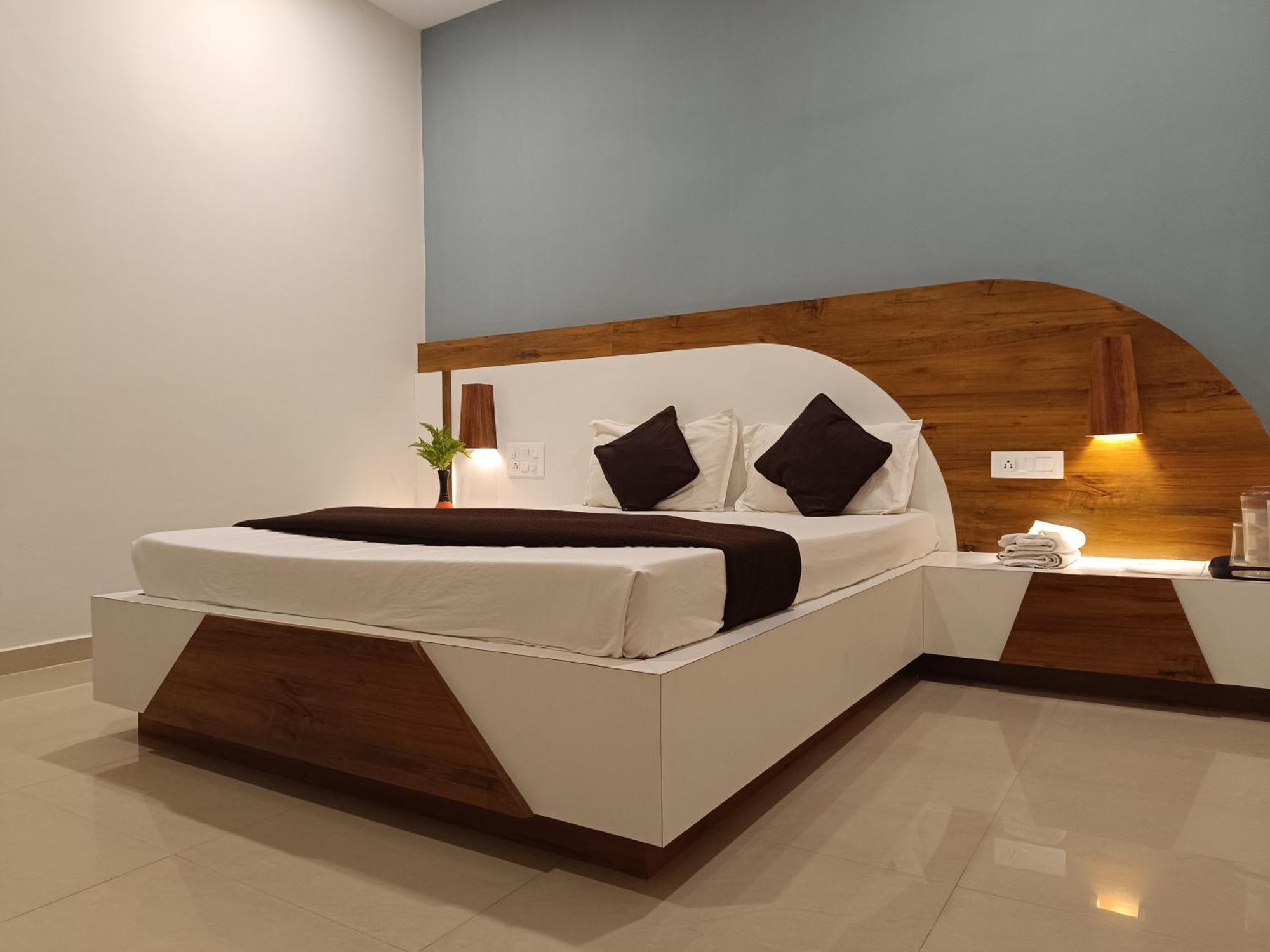 Serenity Resort Panhala Luaran gambar
